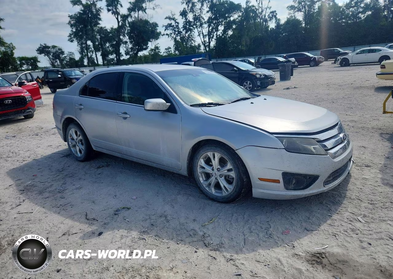 2011 Ford Fusion Se VIN:3FAHP0HA5BR188342 - 4