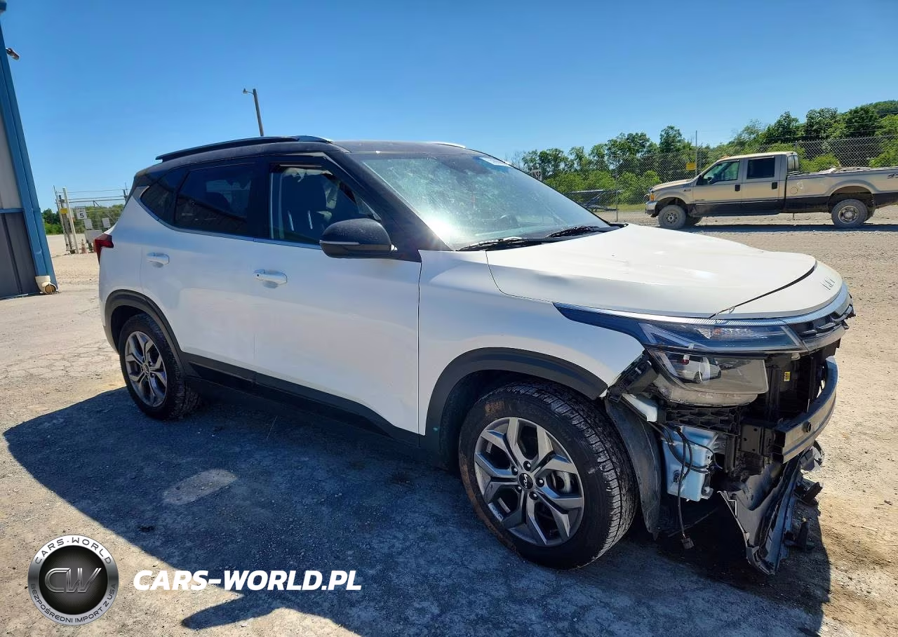 2024 Kia Seltos S VIN:KNDEU2AAXR7526962 - 4