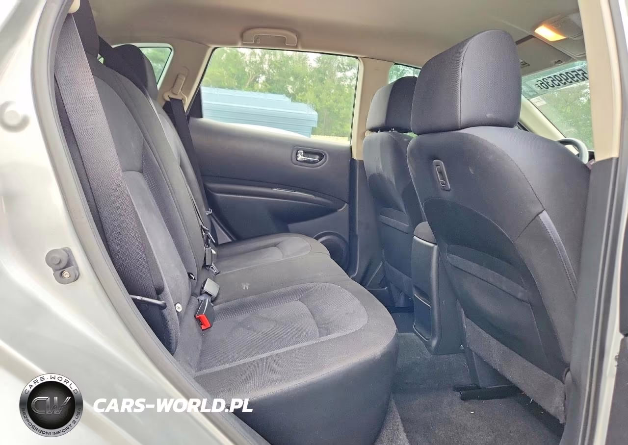 2014 Nissan Rogue Select S VIN:JN8AS5MT5EW601896 - 11