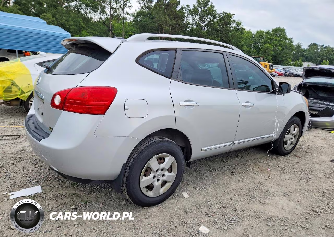 2014 Nissan Rogue Select S VIN:JN8AS5MT5EW601896 - 3