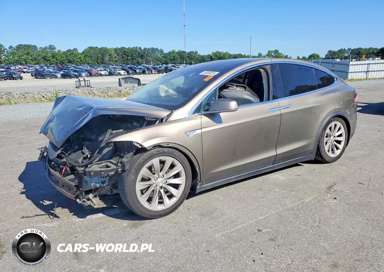 2016 Tesla Model X VIN:5YJXCBE20GF005867 - 1