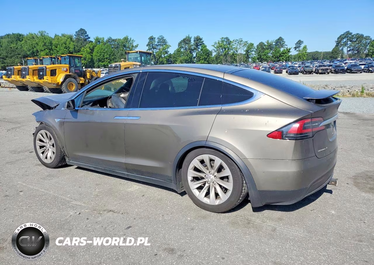2016 Tesla Model X VIN:5YJXCBE20GF005867 - 2