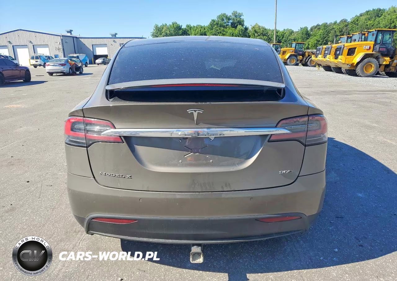 2016 Tesla Model X VIN:5YJXCBE20GF005867 - 6