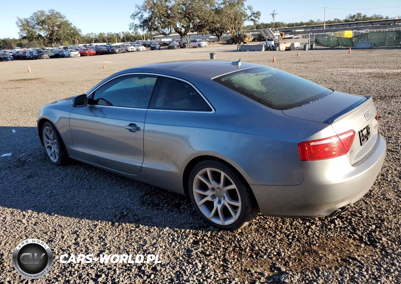 2011 Audi A5 Premium VIN:WAUCFAFR7BA024121 - 2