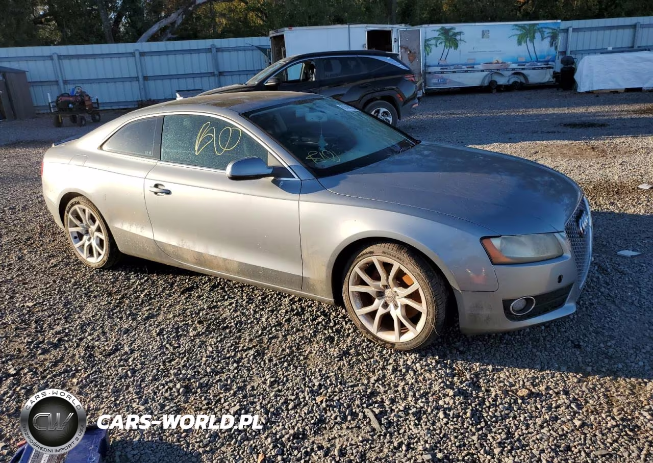 2011 Audi A5 Premium VIN:WAUCFAFR7BA024121 - 4