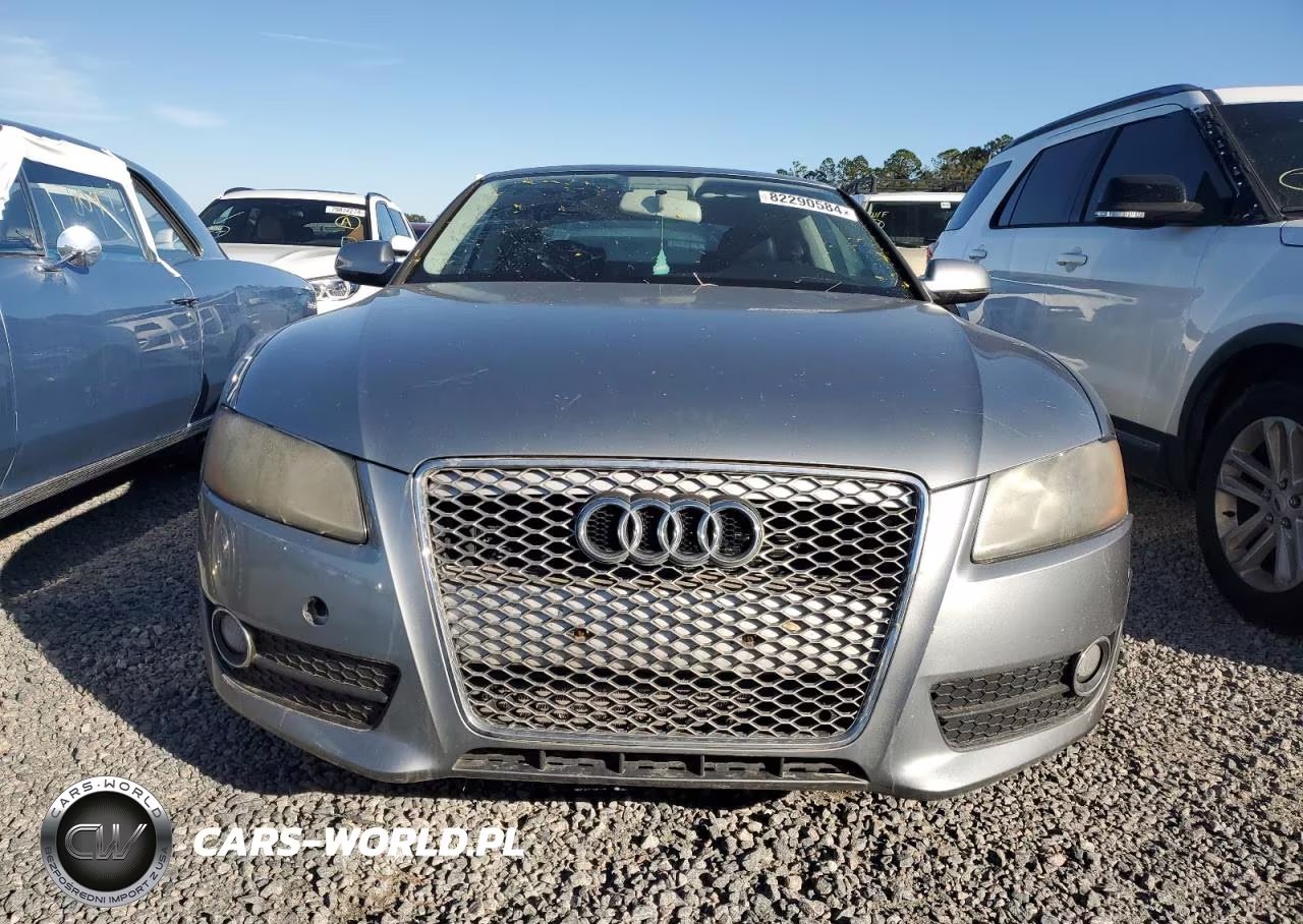 2011 Audi A5 Premium VIN:WAUCFAFR7BA024121 - 5