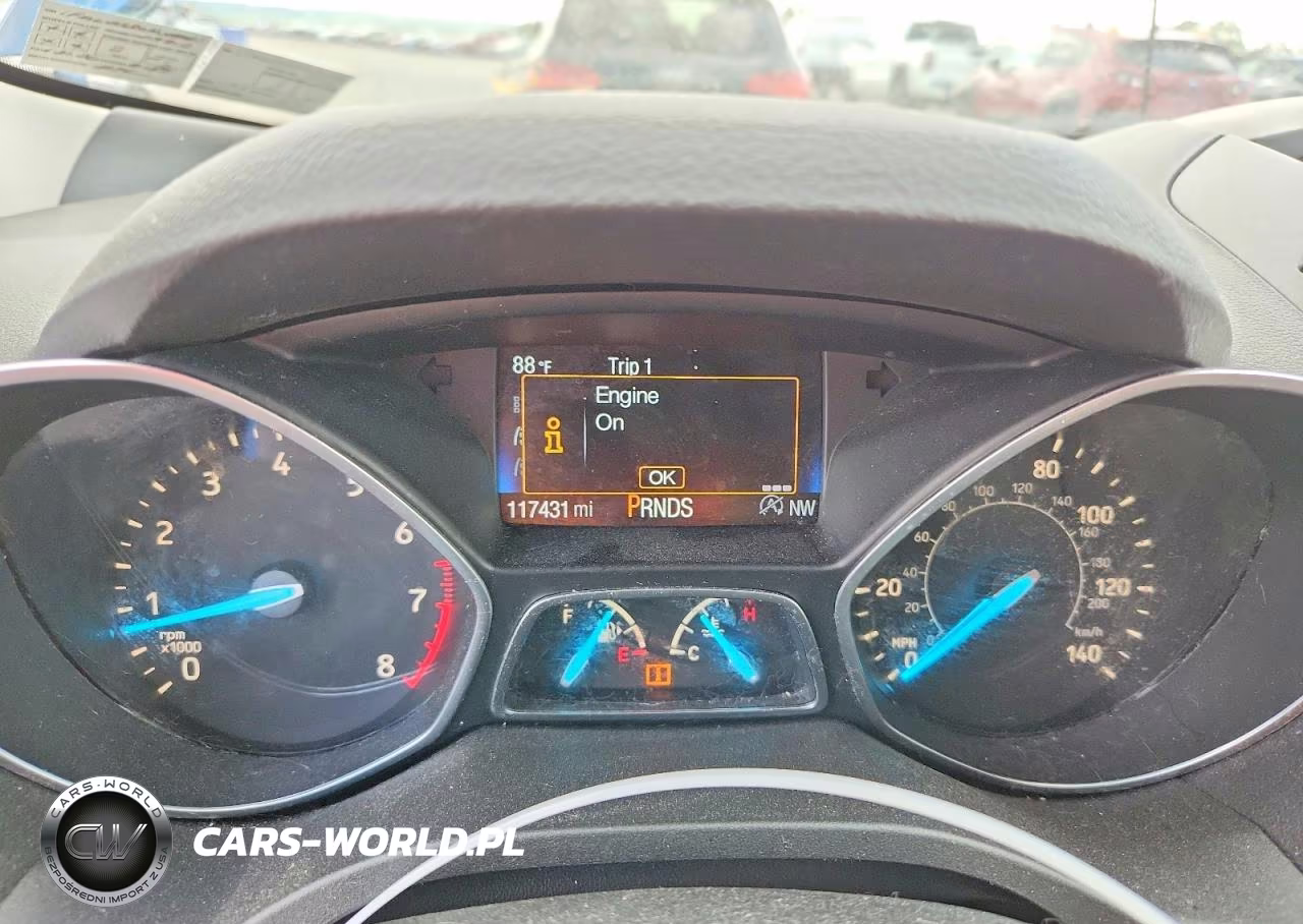 2017 Ford Escape Se VIN:1FMCU0GD0HUE83421 - 9
