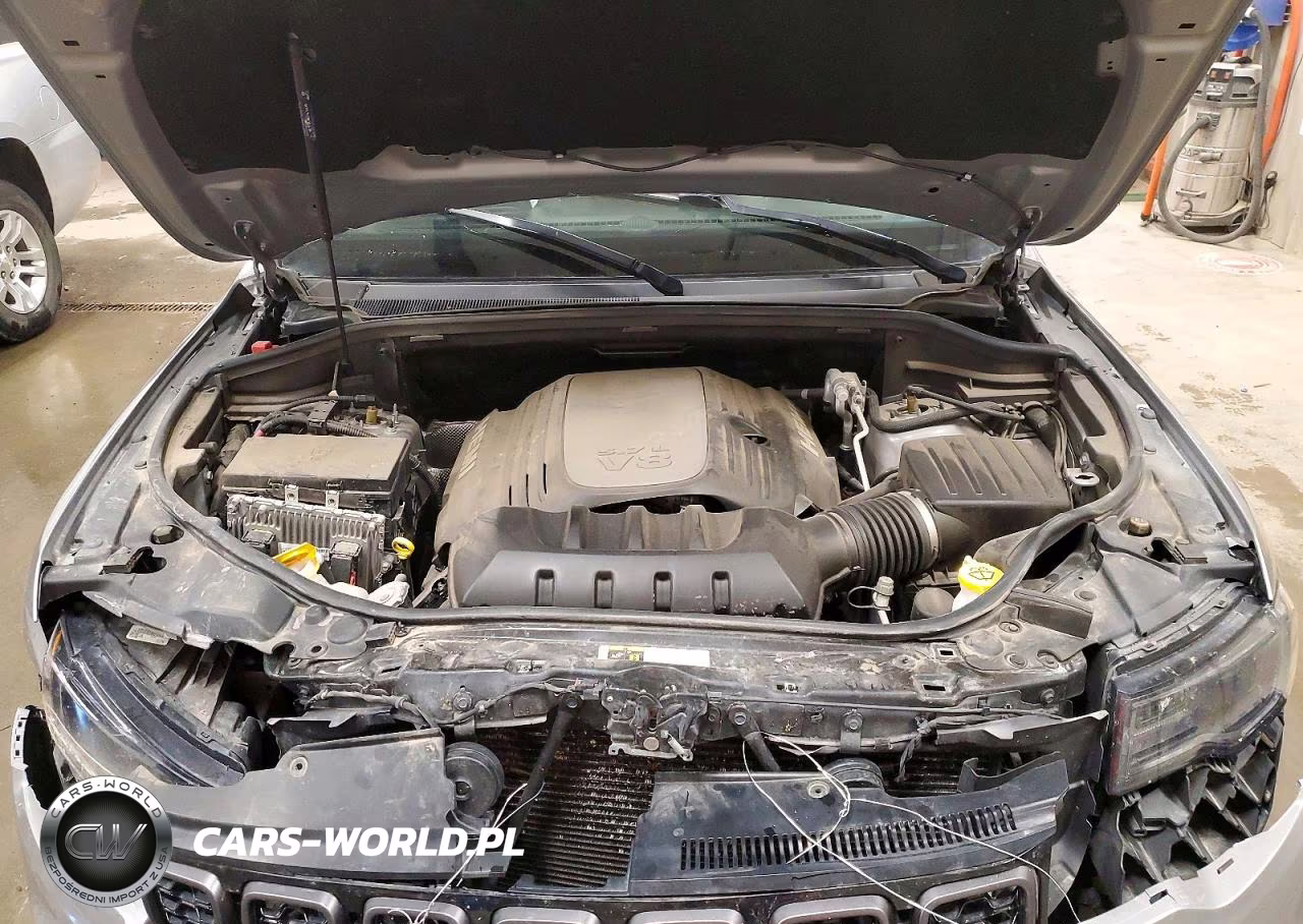 2019 Jeep Grand Cherokee Overland VIN:1C4RJFCT7KC814385 - 12