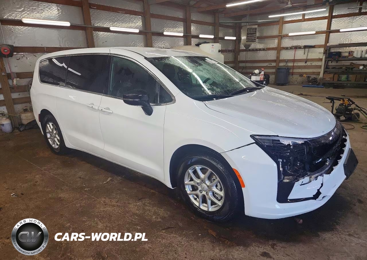 2027 Chrysler Pacifica Select VIN:2C4RC1BG7VR556169 - 4
