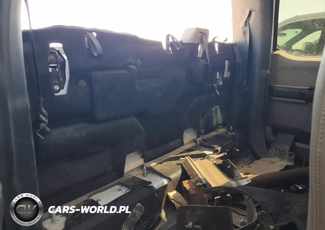 2022 Ford F550 Super Duty VIN:1FD0X5HT2NEG17929 - 10