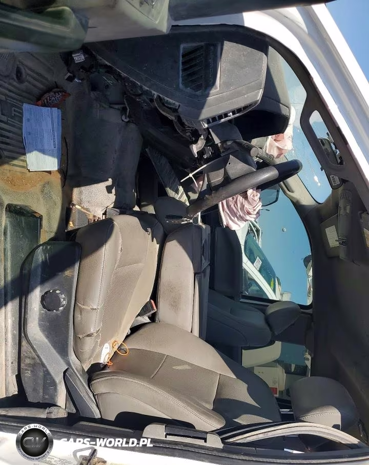 2022 Ford F550 Super Duty VIN:1FD0X5HT2NEG17929 - 7