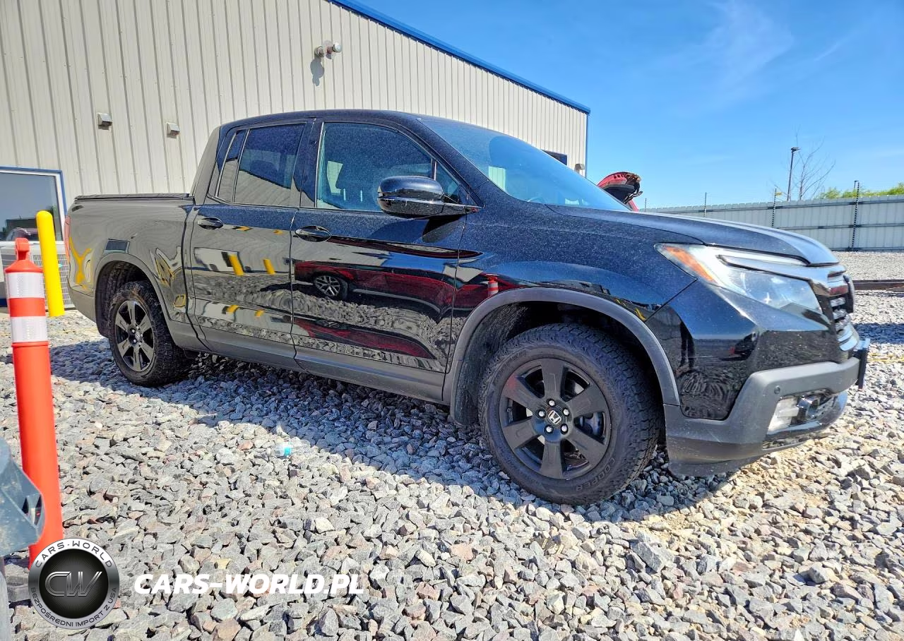 2019 Honda Ridgeline Black Edition VIN:5FPYK3F80KB040165 - 4