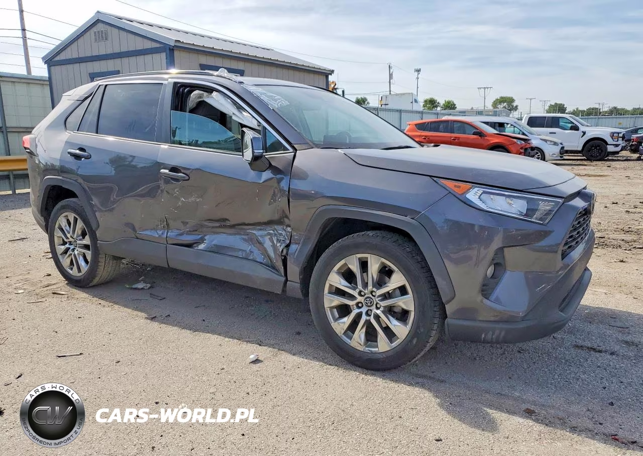 2020 Toyota Rav4 Xle Premium VIN:2T3A1RFV5LW110633 - 4
