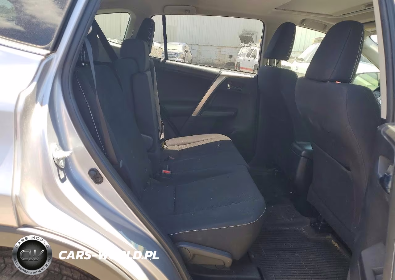 2018 Toyota Rav4 Xle VIN:JTMRFREV2JD254110 - 11