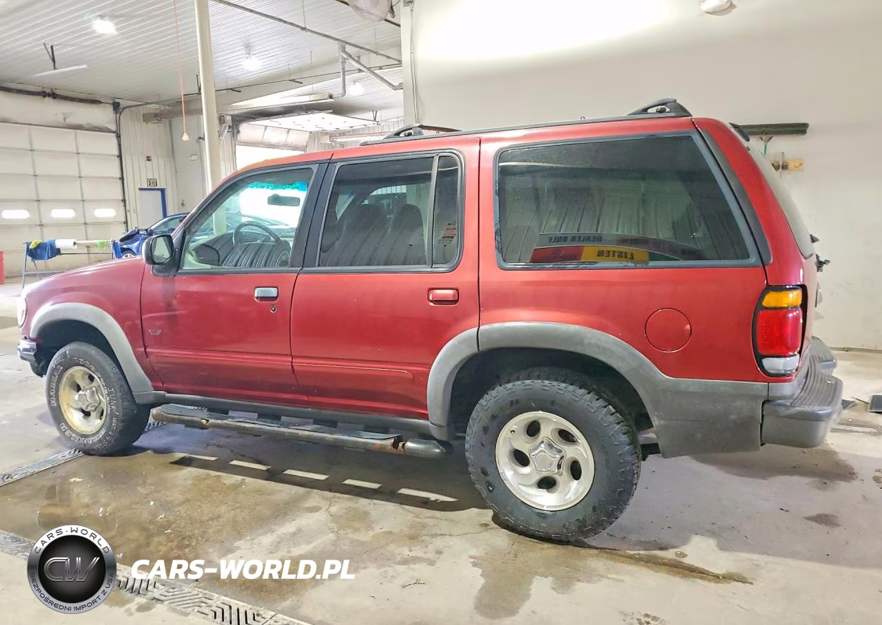 2000 Ford Explorer Xls VIN:1FMZU72XXYZC29898 - 2