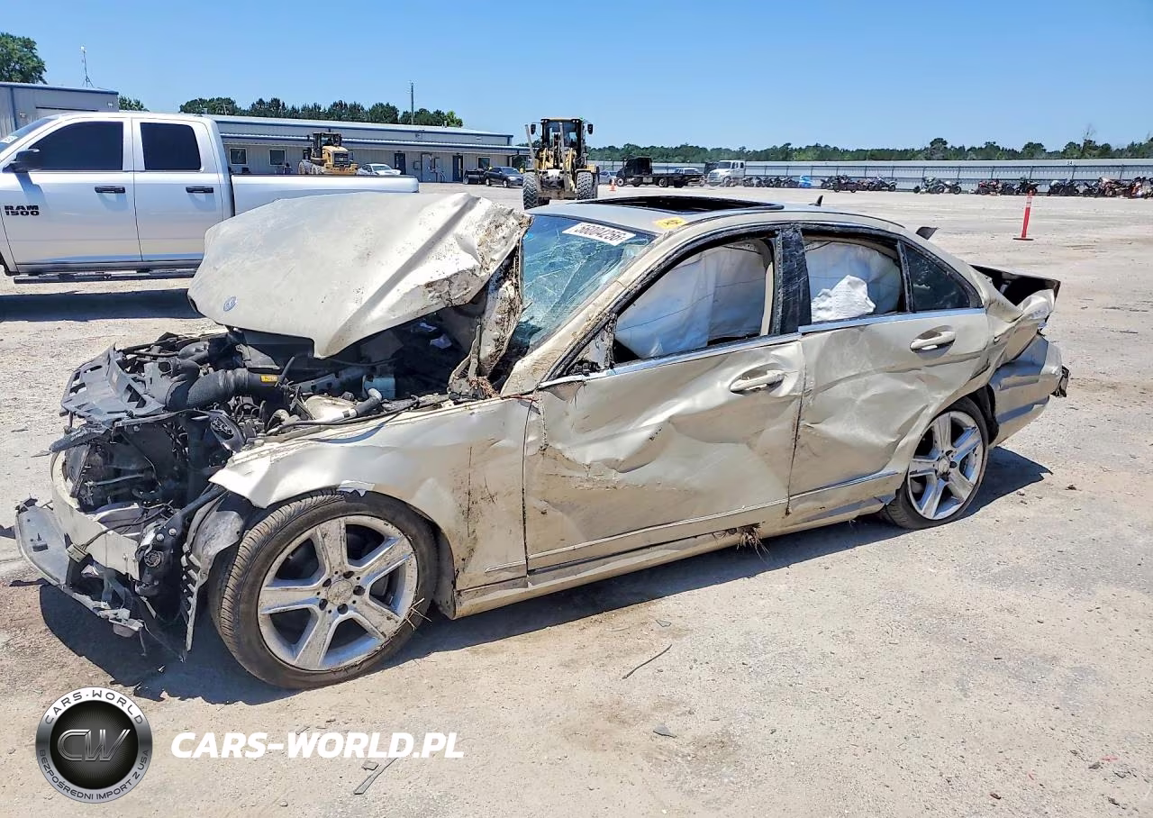 2011 Mercedes-Benz C 300