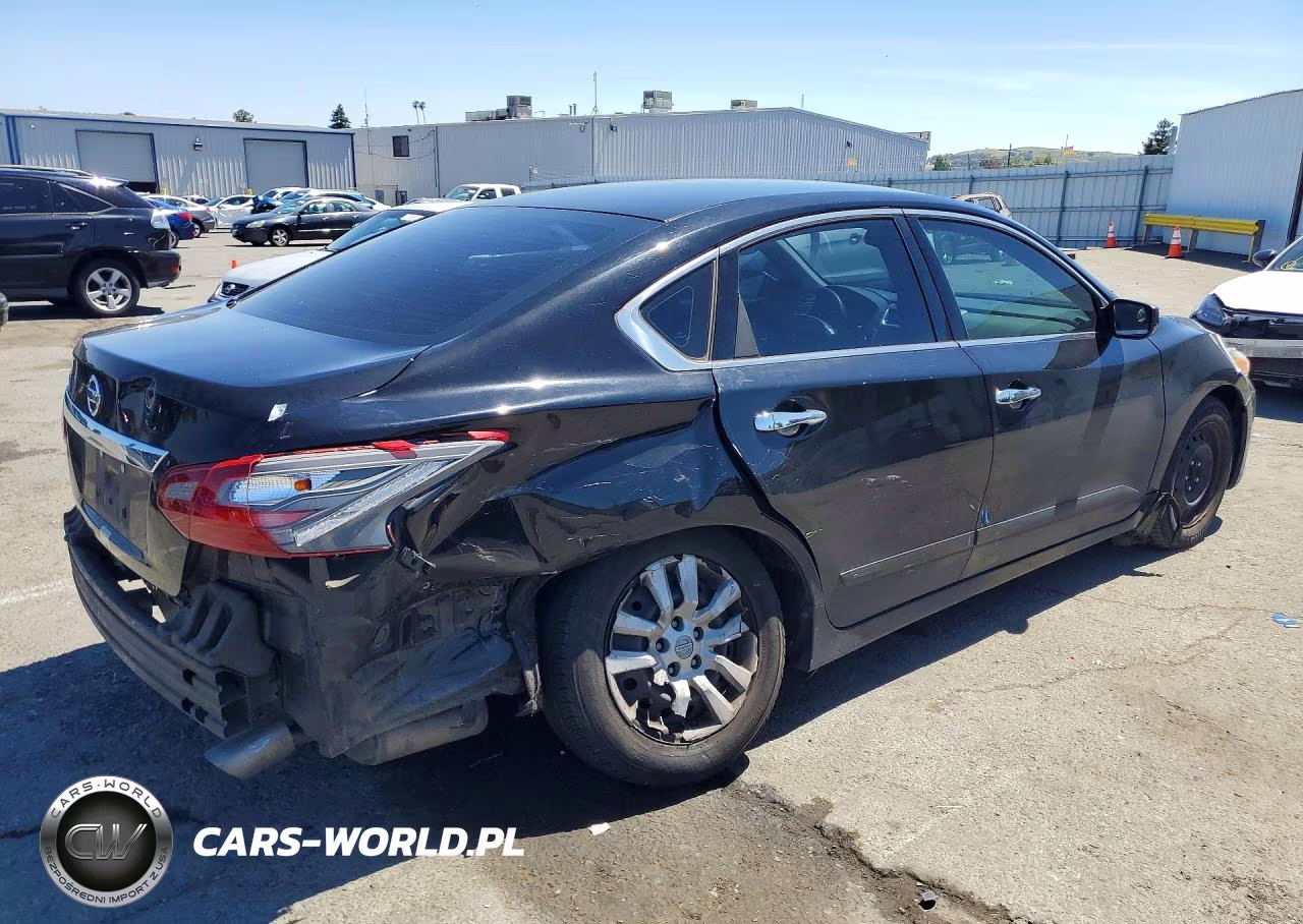 2018 Nissan Altima 2.5 S VIN:1N4AL3AP8JC255722 - 3