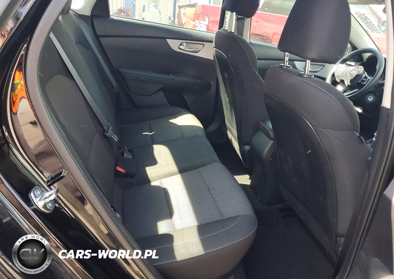 2024 Kia Forte Lx VIN:3KPF24ADXRE701999 - 10