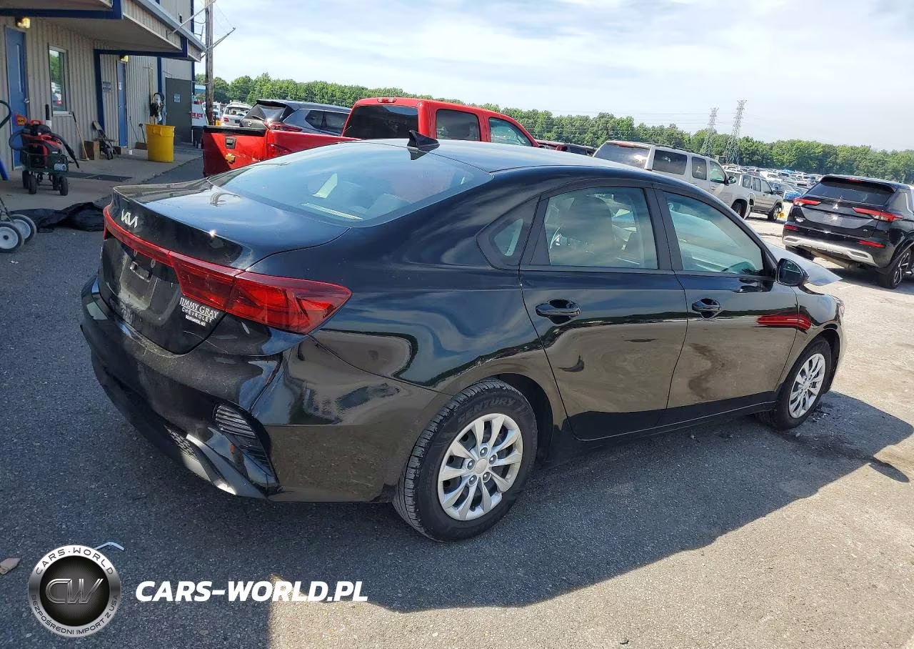 2024 Kia Forte Lx VIN:3KPF24ADXRE701999 - 3