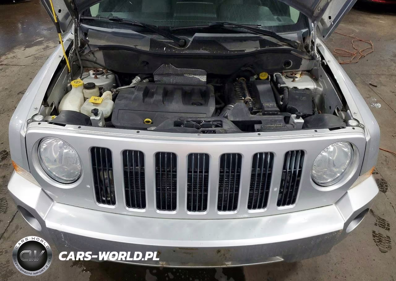 2008 Jeep Patriot Sport VIN:1J8FT28W78D574128 - 11