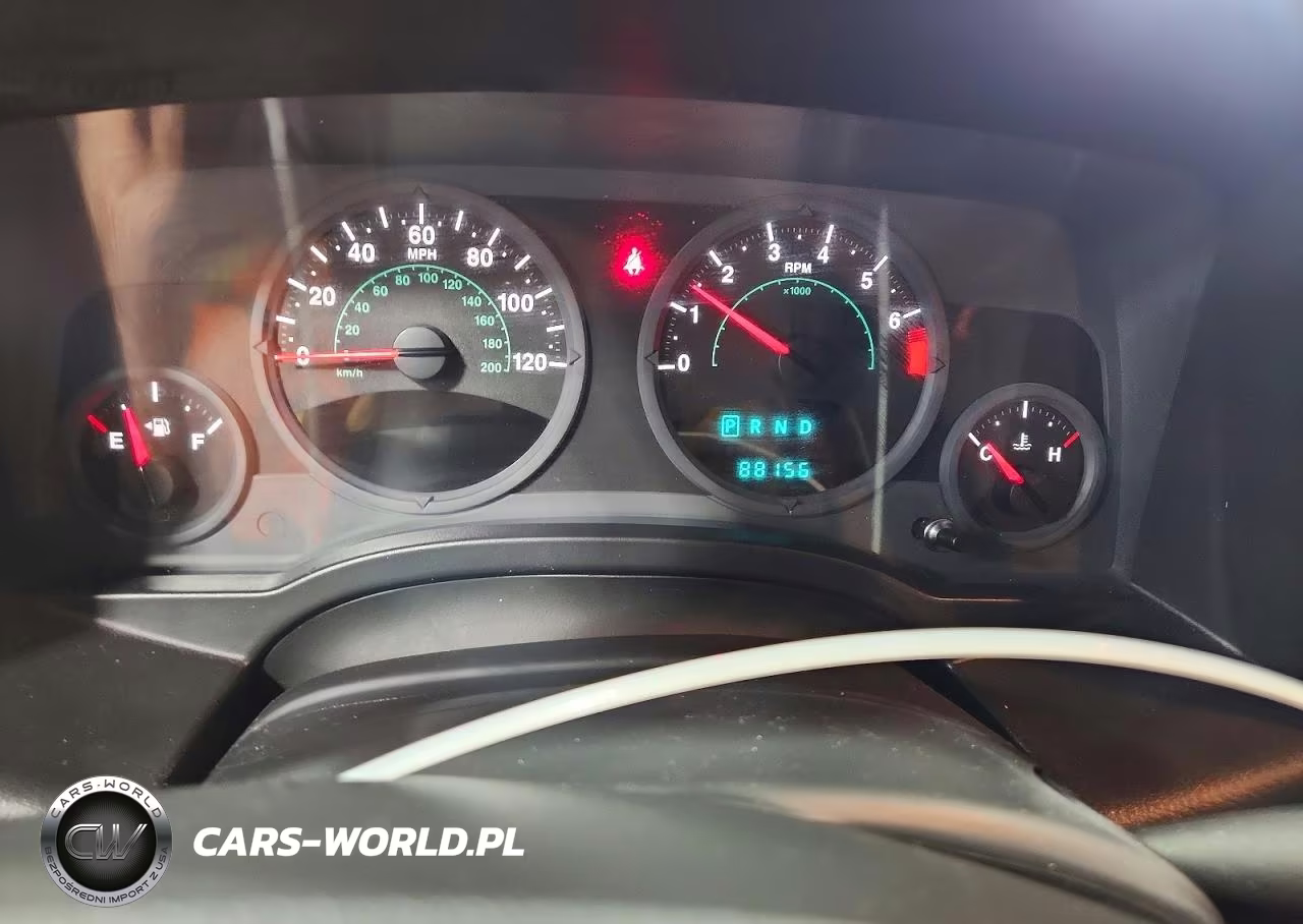 2008 Jeep Patriot Sport VIN:1J8FT28W78D574128 - 9