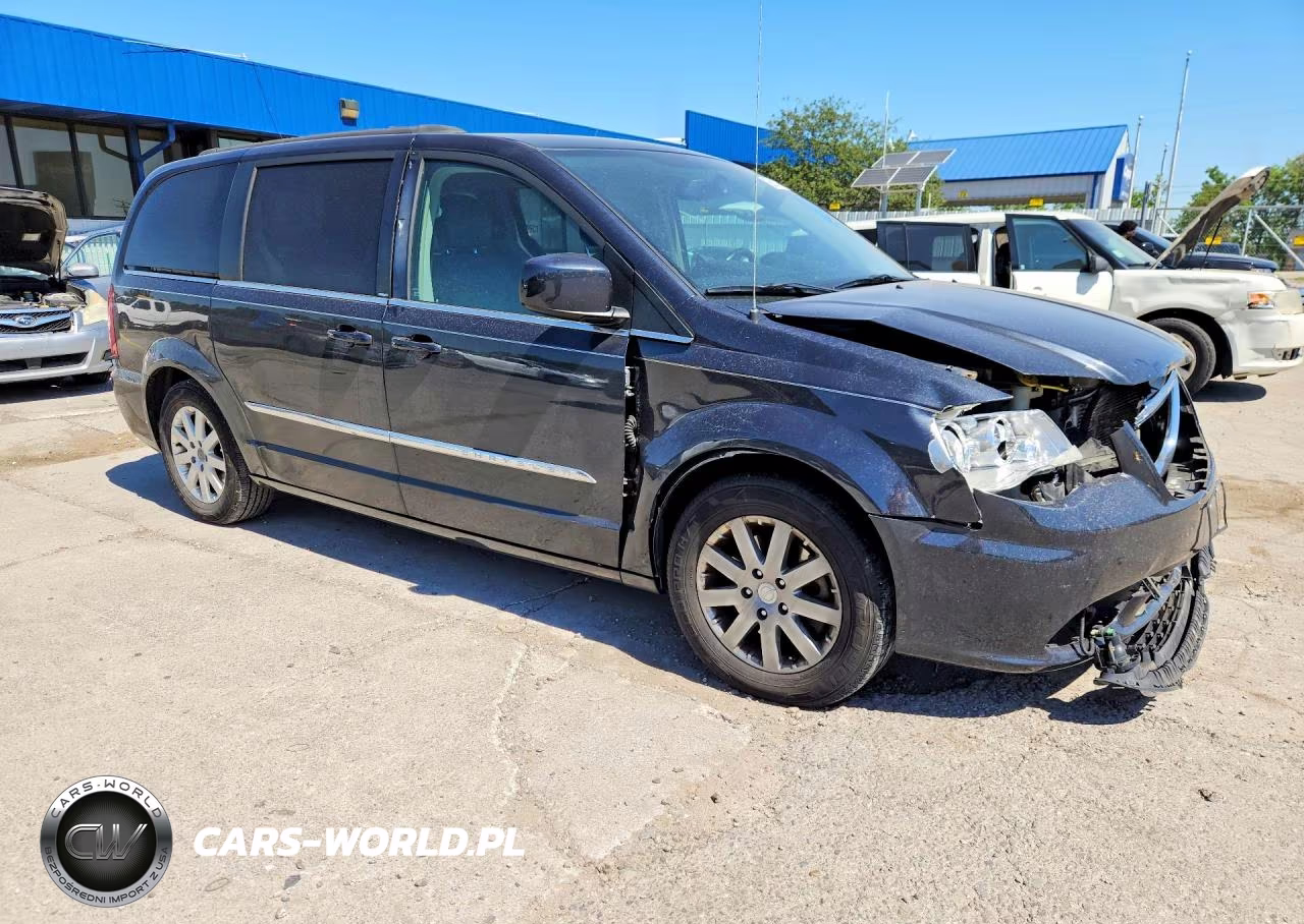 2014 Chrysler Town & Country Touring VIN:2C4RC1BG5ER269610 - 4