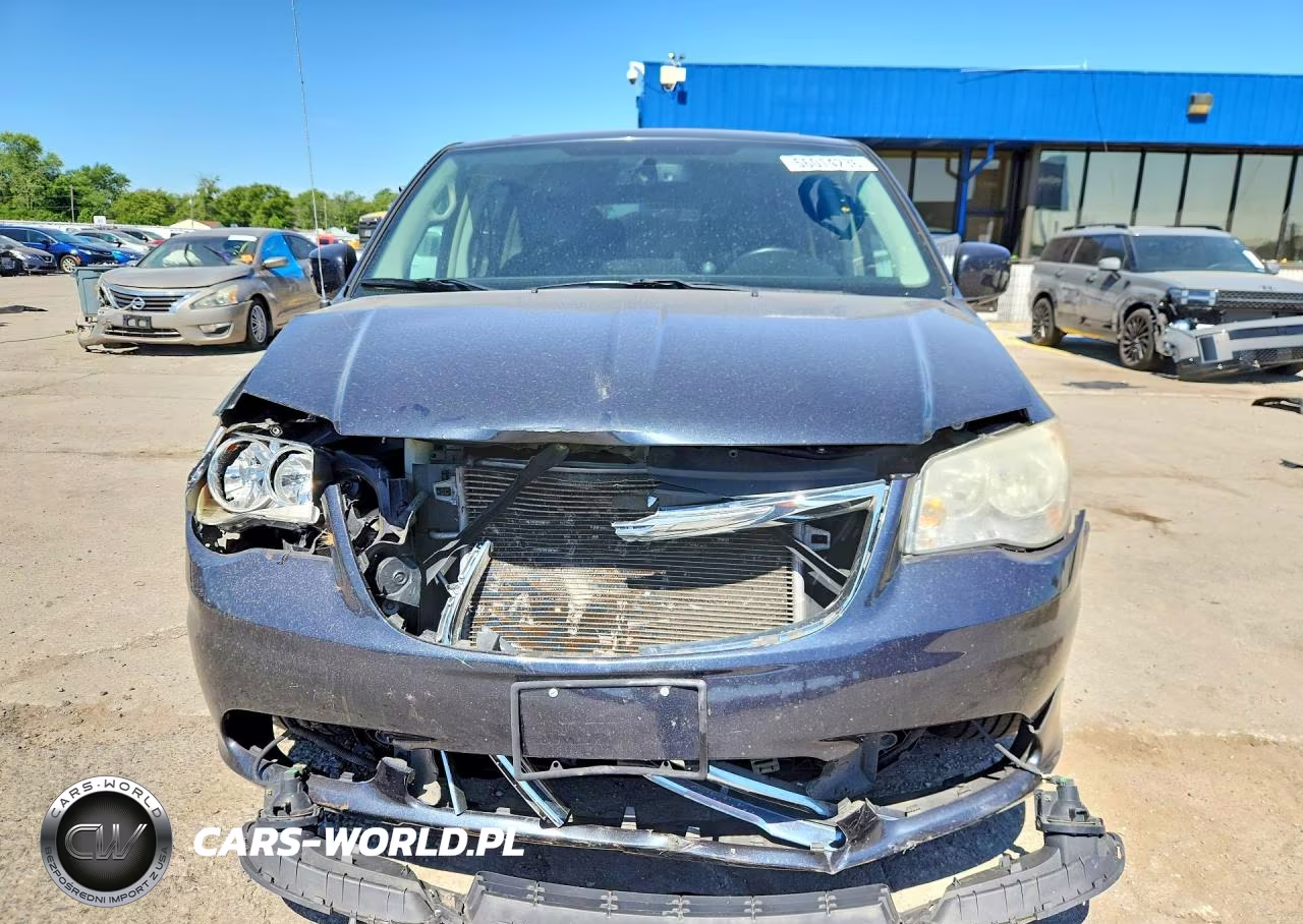 2014 Chrysler Town & Country Touring VIN:2C4RC1BG5ER269610 - 5