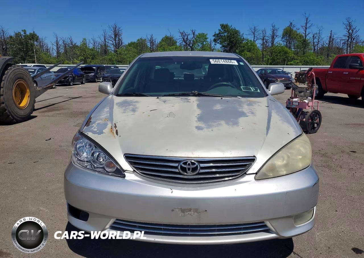 2005 Toyota Camry Xle VIN:4T1BE30K75U616383 - 5