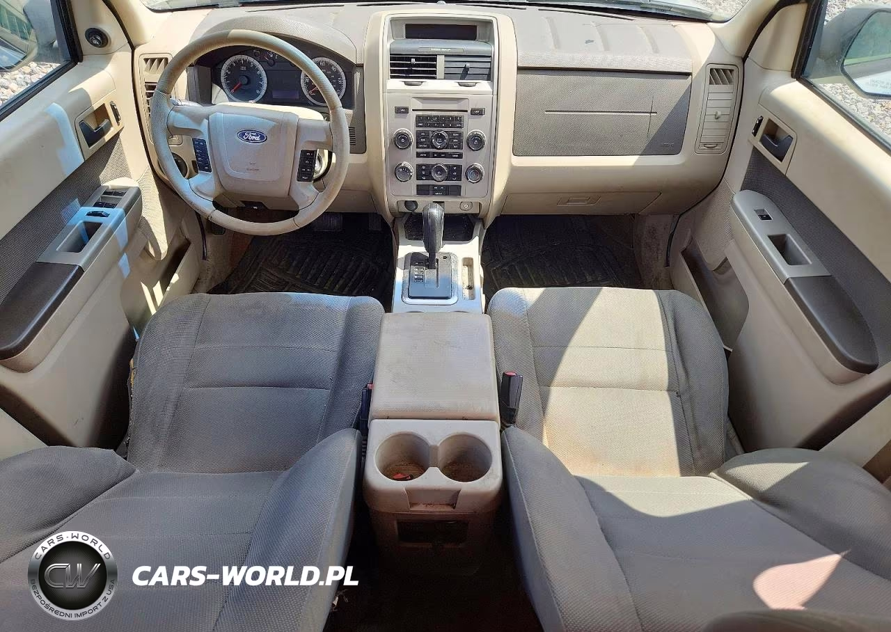2009 Ford Escape Xlt VIN:1FMCU03709KD07997 - 8