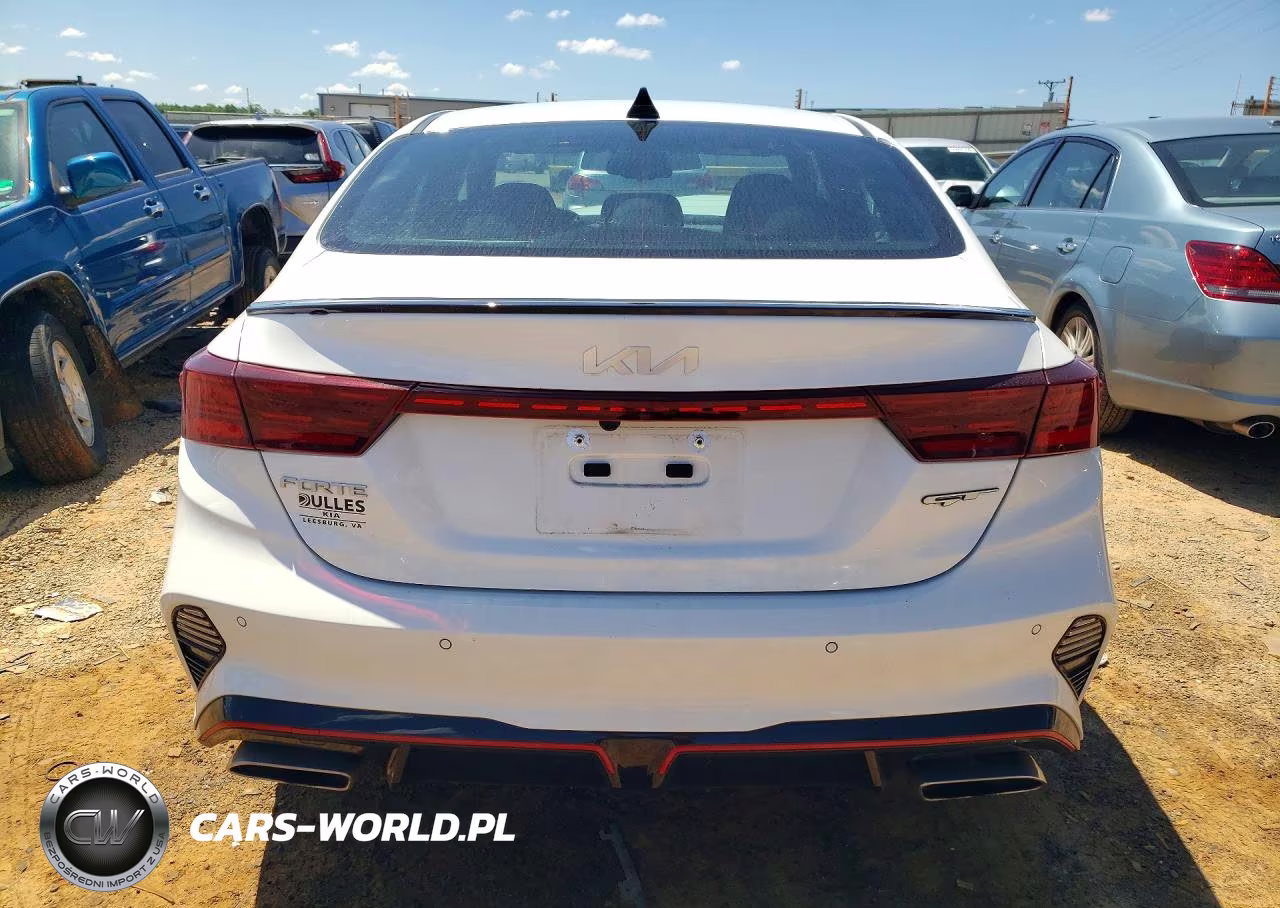 2024 Kia Forte Gt VIN:3KPF44AC4RE698728 - 6
