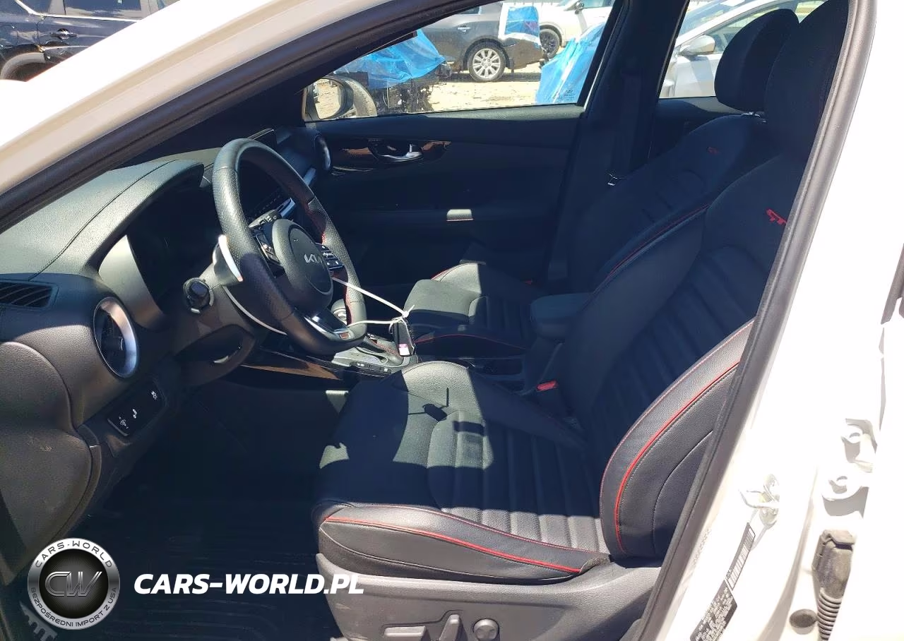 2024 Kia Forte Gt VIN:3KPF44AC4RE698728 - 7