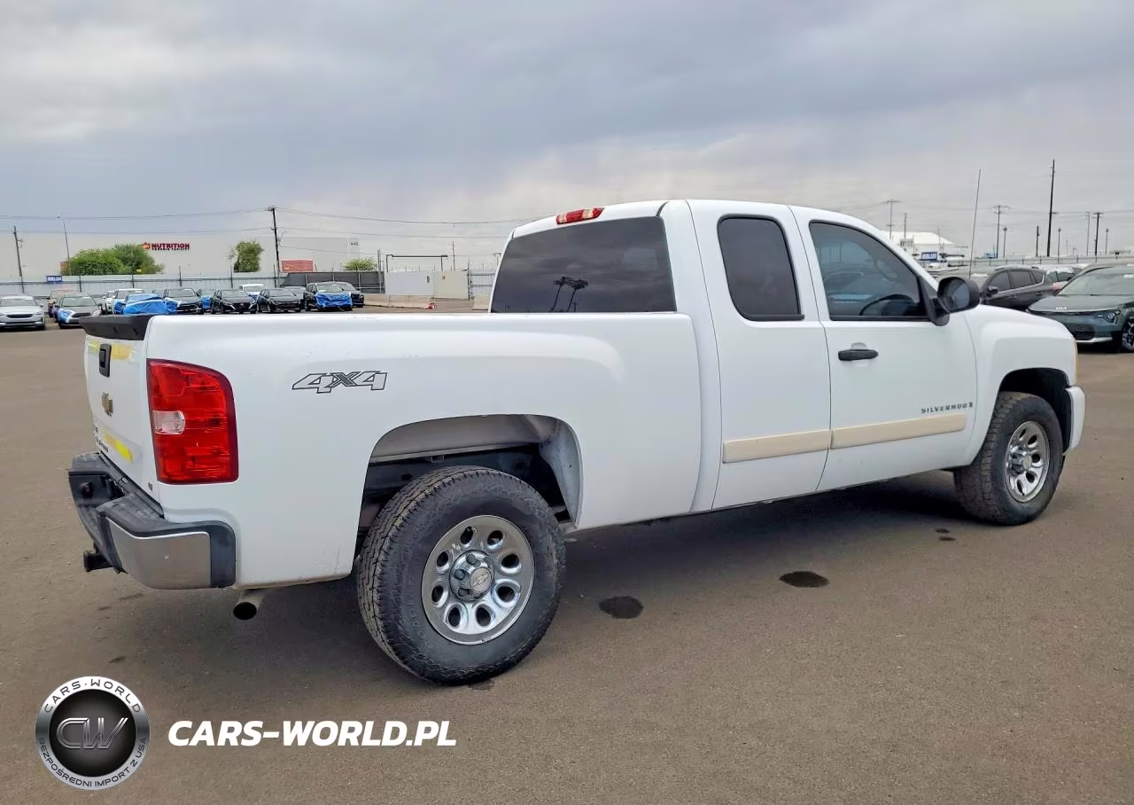 2007 Chevrolet Silverado K1500 VIN:1GCEK19077Z583584 - 3