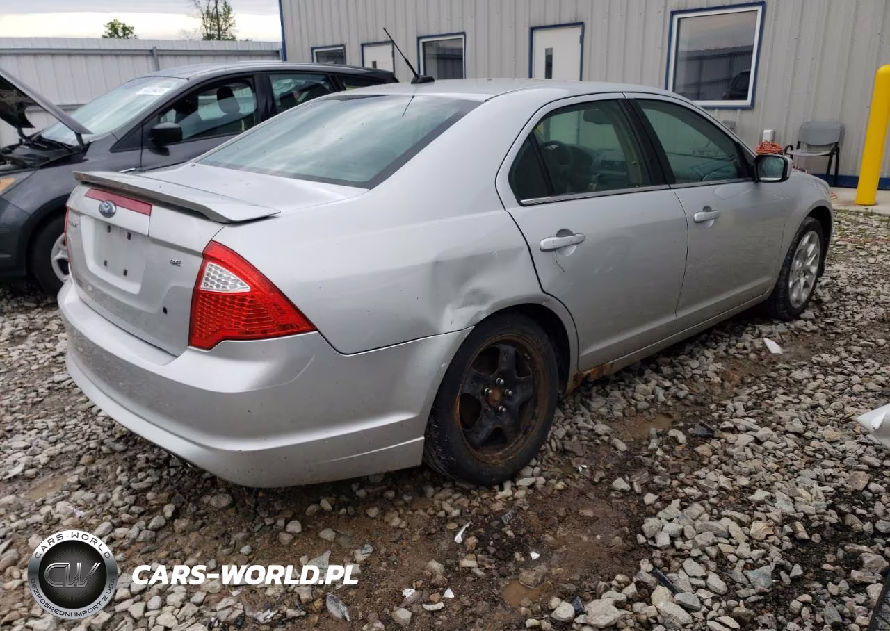 2010 Ford Fusion Se VIN:3FAHP0HA7AR254775 - 3