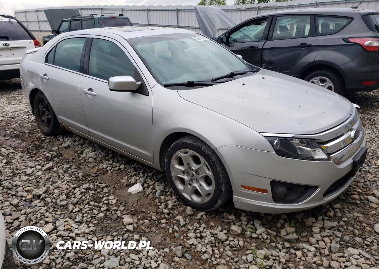 2010 Ford Fusion Se VIN:3FAHP0HA7AR254775 - 4