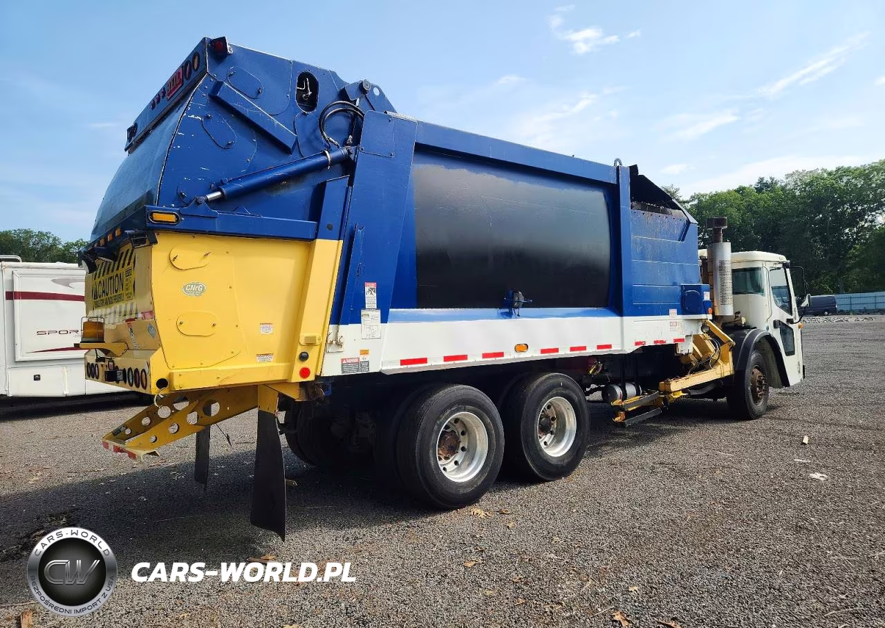2018 Mack Lr600 Refuse Truck VIN:1M2LR04C7JM001515 - 4
