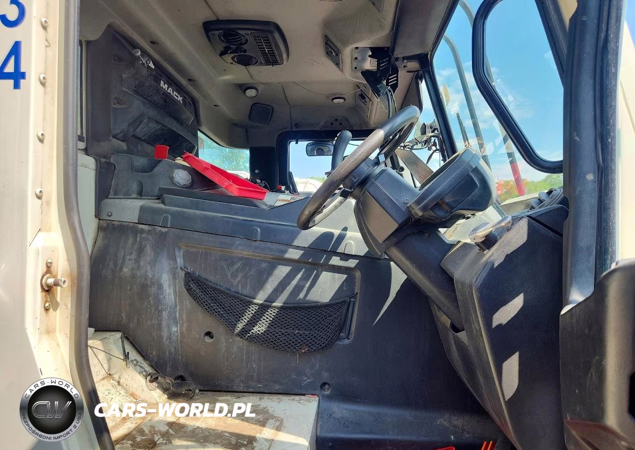 2018 Mack Lr600 Refuse Truck VIN:1M2LR04C7JM001515 - 5