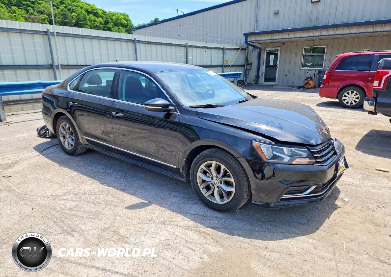 2016 Volkswagen Passat S VIN:1VWAT7A37GC045908 - 4