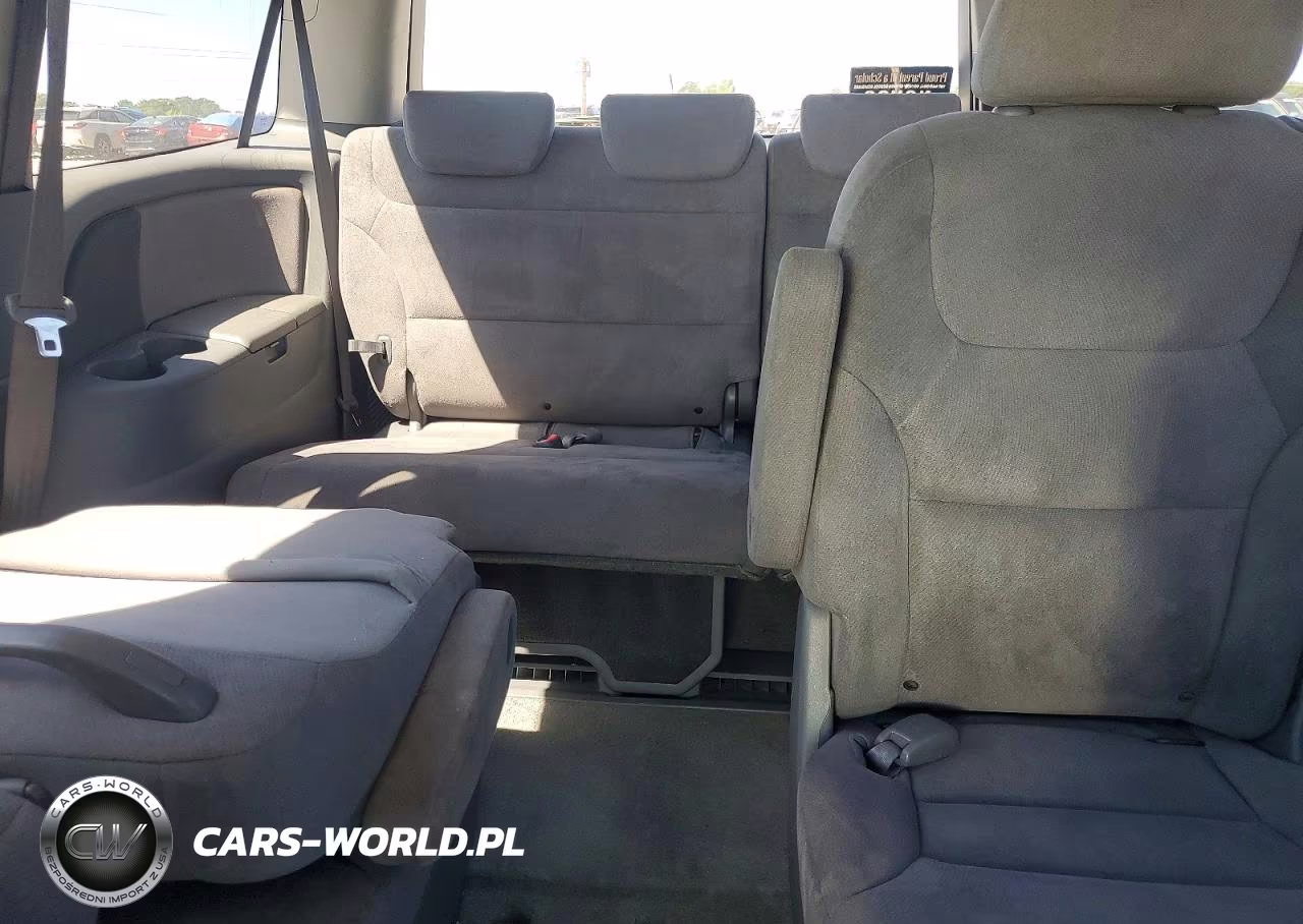 2006 Honda Odyssey Ex VIN:5FNRL38476B042070 - 10