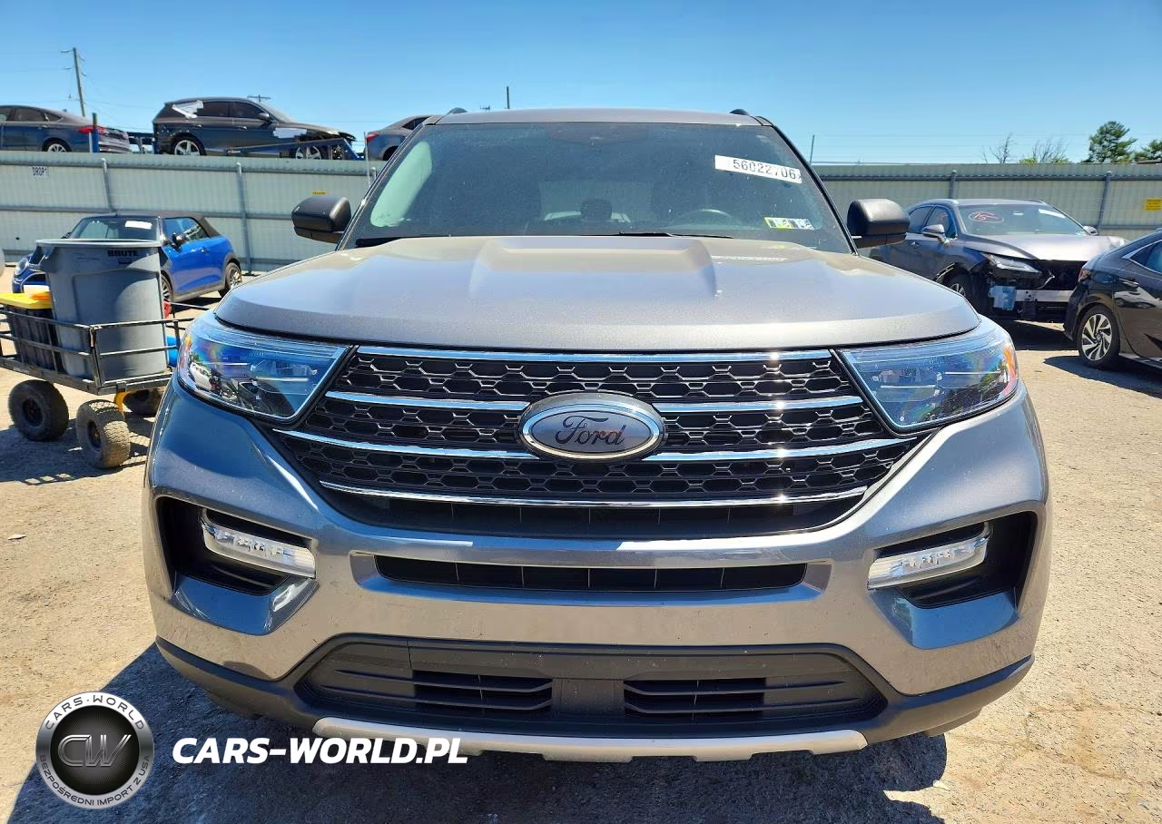 2022 Ford Explorer Xlt VIN:1FMSK8DH2NGB68315 - 5