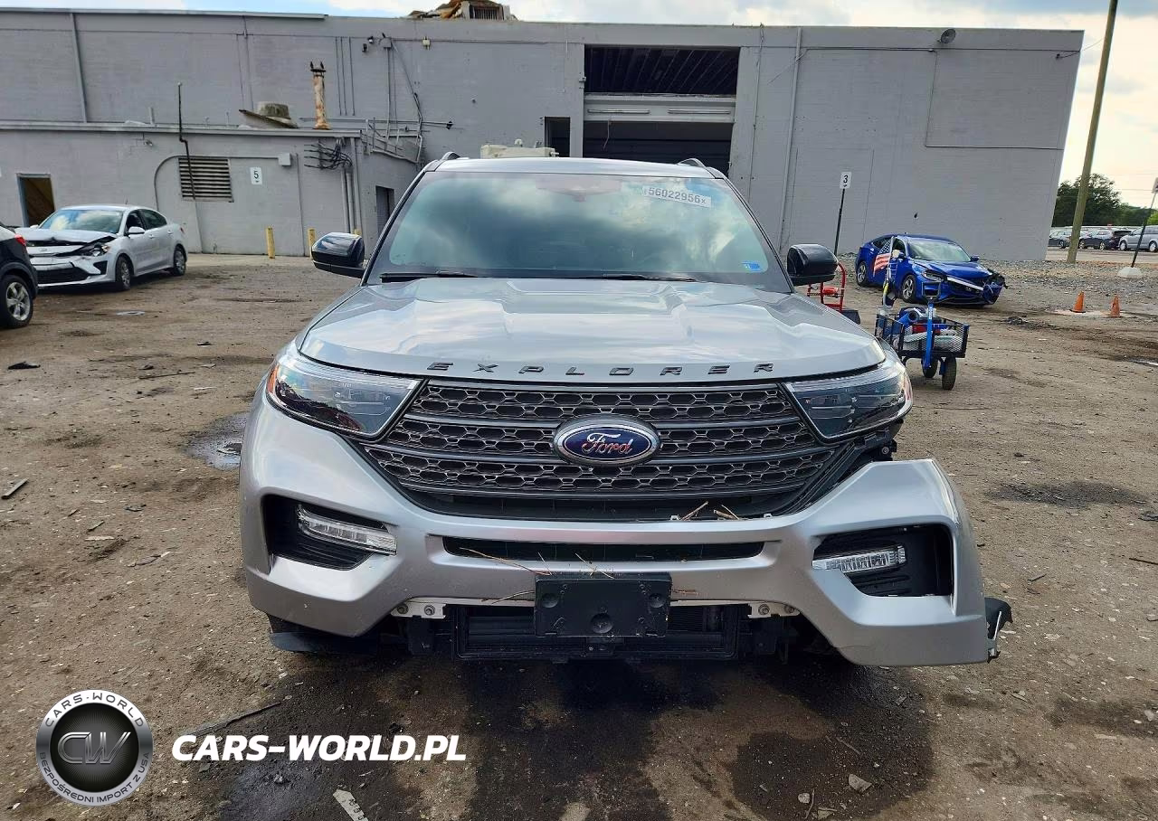 2023 Ford Explorer Xlt VIN:1FMSK8DH3PGB94070 - 5