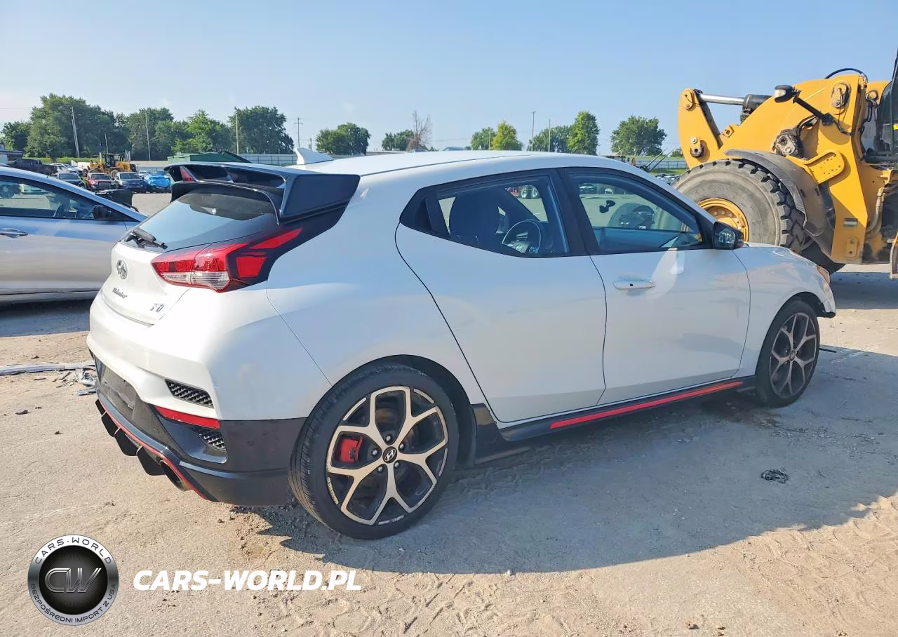 2019 Hyundai Veloster N Base VIN:KMHT36AH2KU001623 - 3