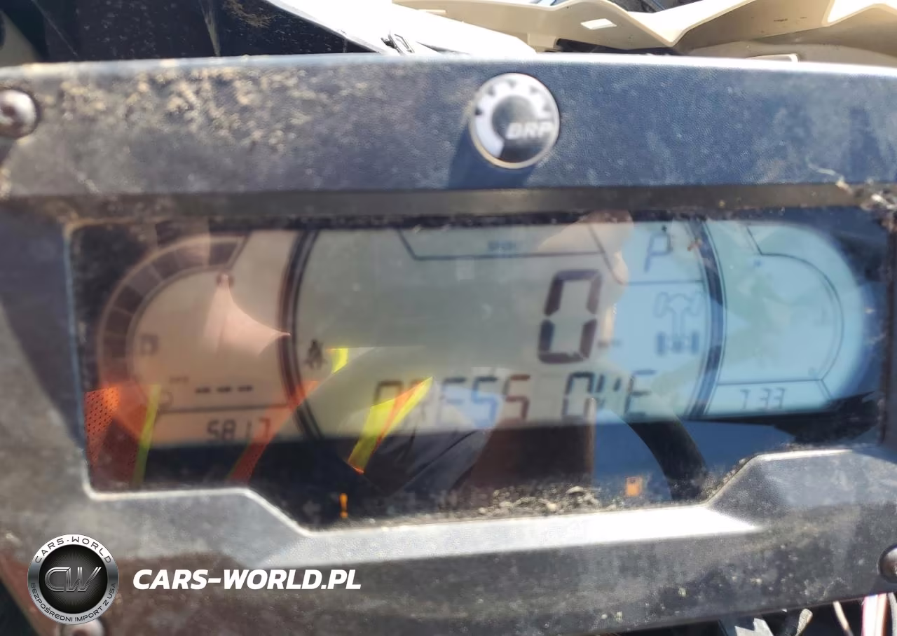 2023 Can-Am Maverick X3 X Rc 64 Turbo Rr VIN:3JBVPAV49PE000313 - 8