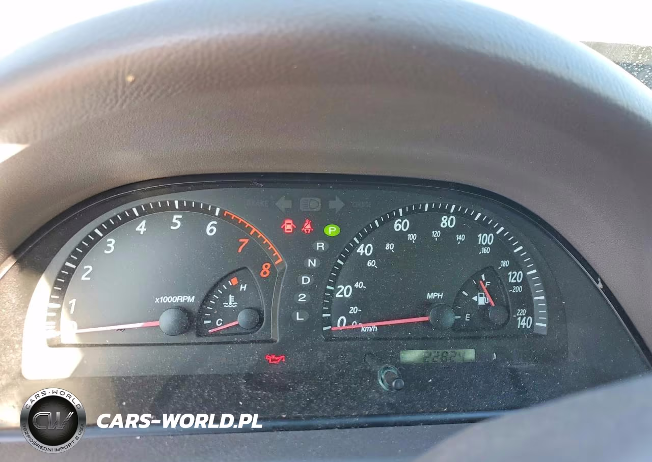 2004 Toyota Camry Le VIN:4T1BE32K44U299447 - 9