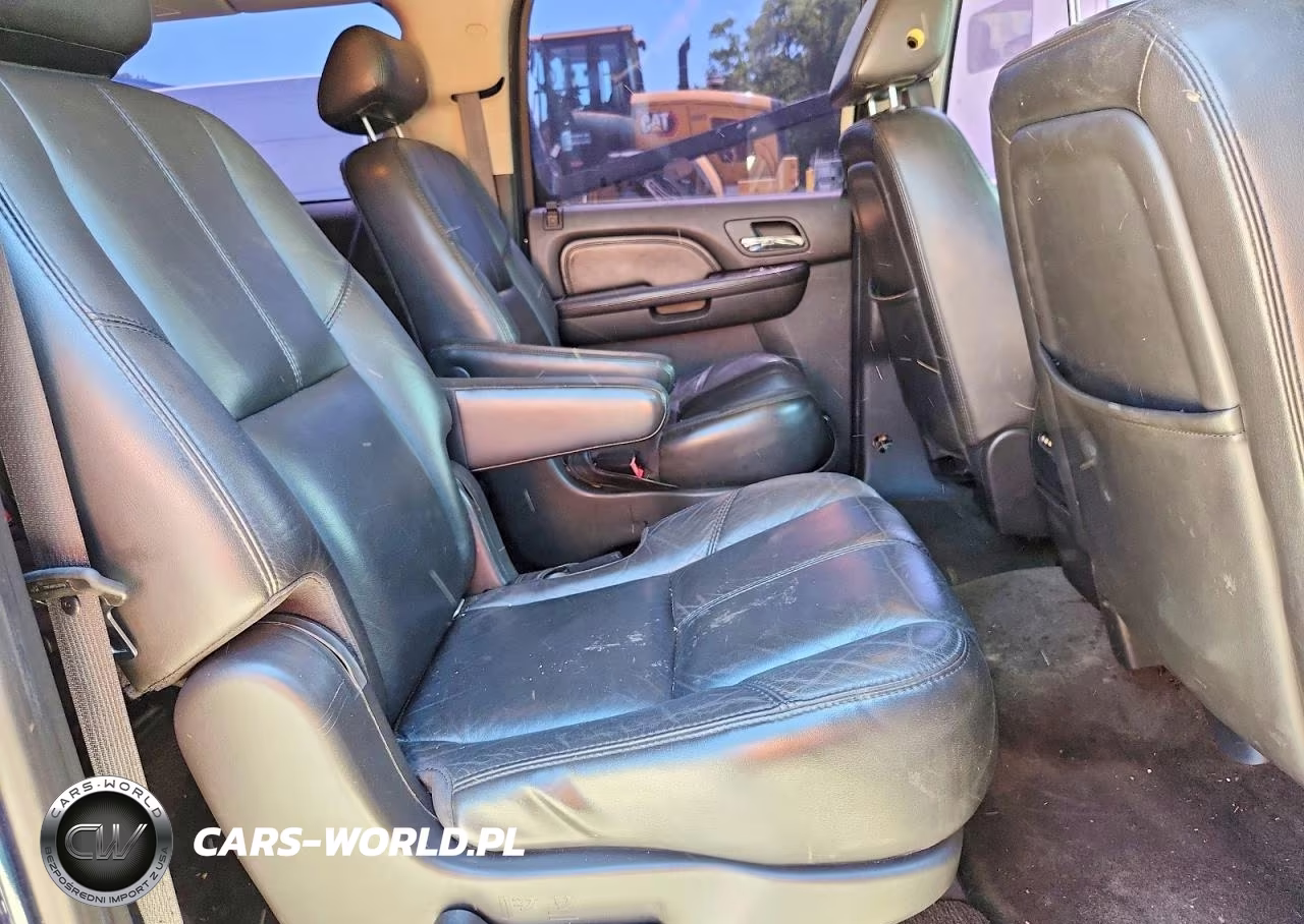 2007 GMC Yukon Xl Denali VIN:1GKFK66827J272224 - 11