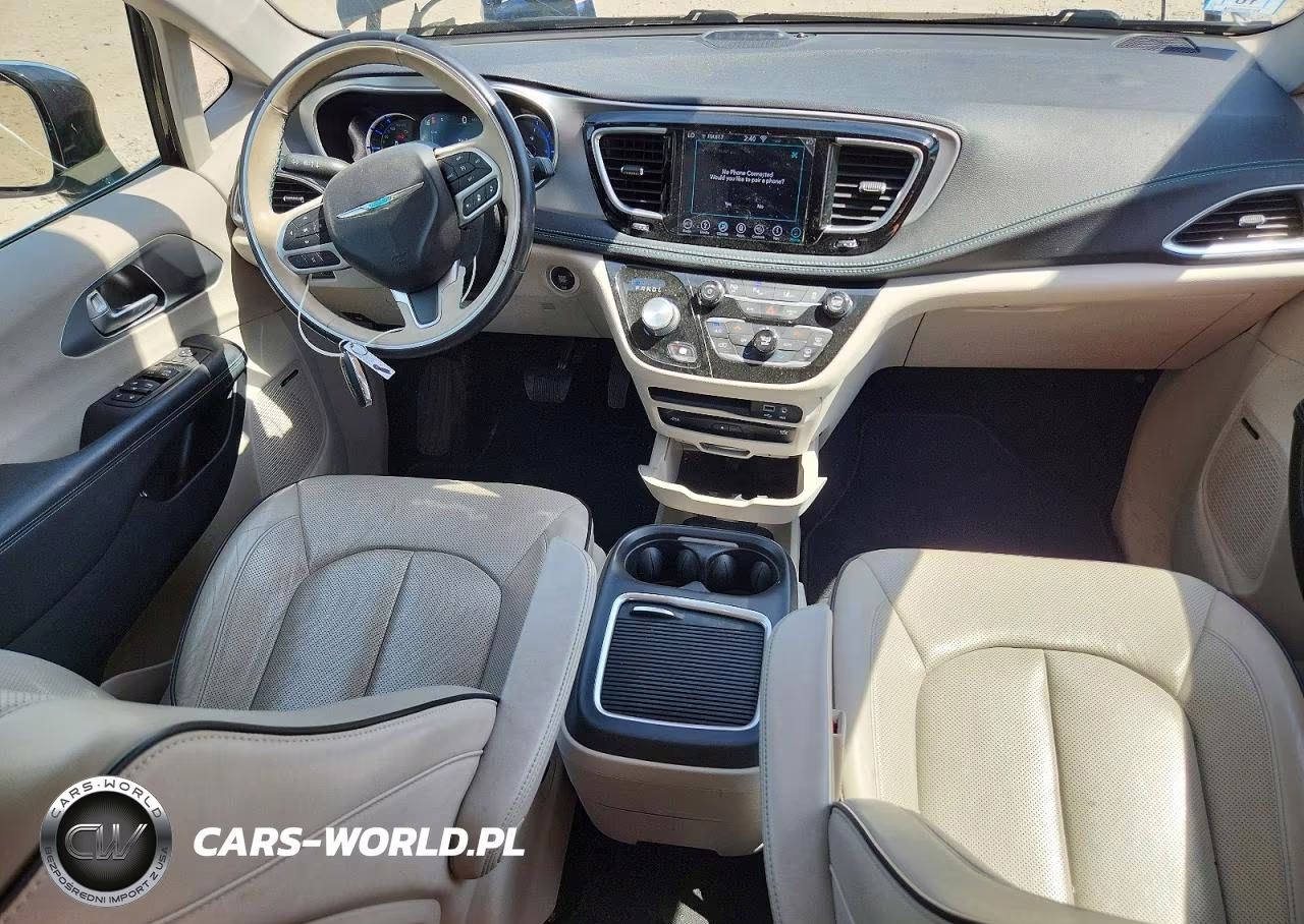 2018 Chrysler Pacifica Hybrid Limited VIN:2C4RC1N70JR144830 - 8