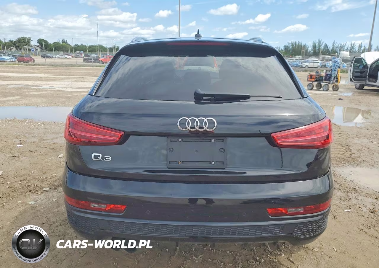 2018 Audi Q3 Premium VIN:WA1BCCFS1JR032411 - 6