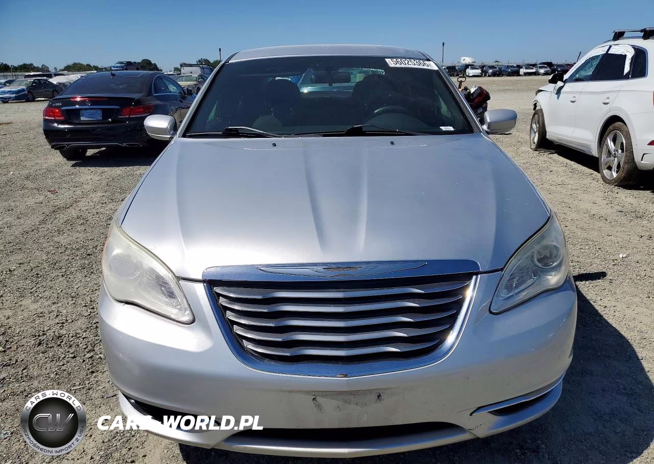 2011 Chrysler 200 Lx VIN:1C3BC4FB6BN617820 - 5