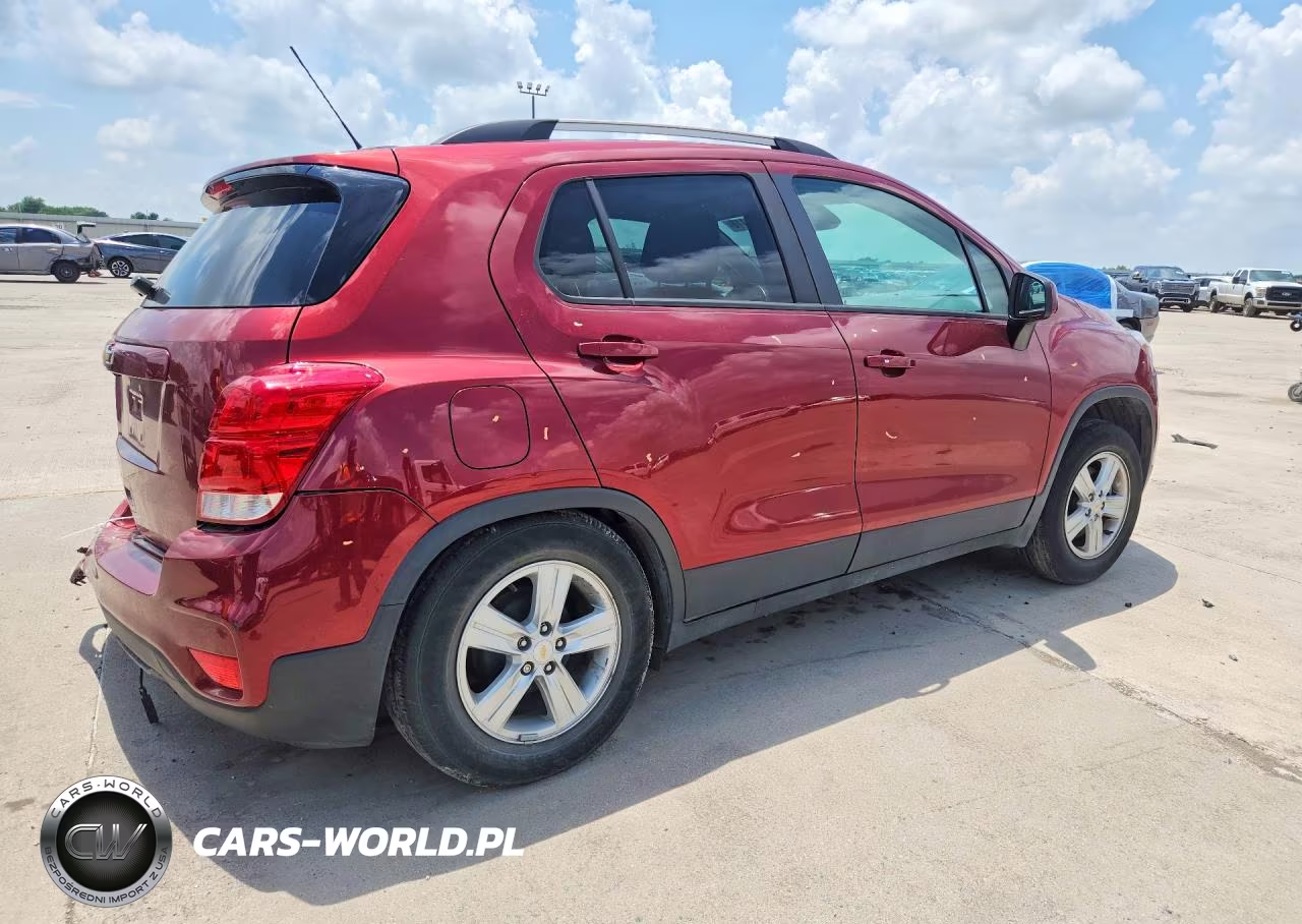 2021 Chevrolet Trax 1Lt VIN:KL7CJLSBXMB331539 - 3