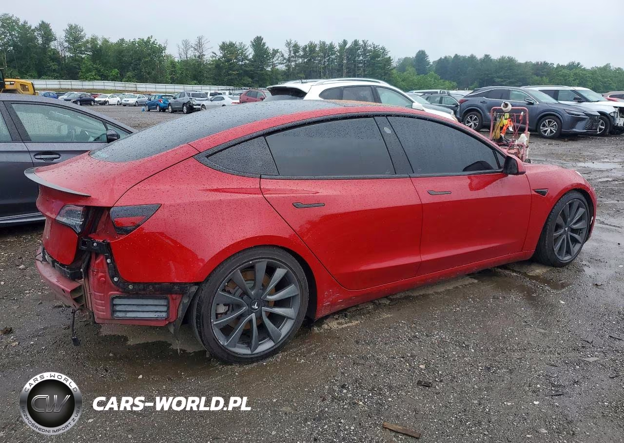 2018 Tesla Model 3 VIN:5YJ3E1EA9JF018022 - 3