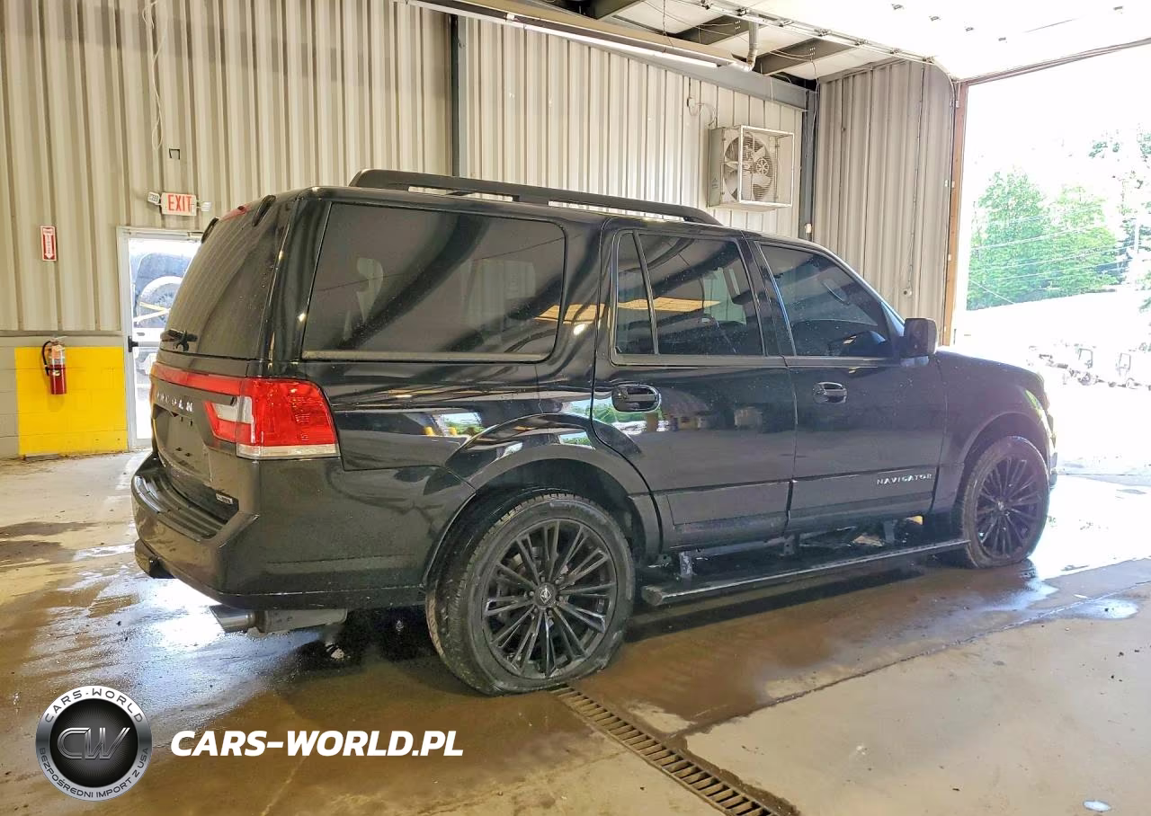 2016 Lincoln Navigator Reserve VIN:5LMJJ2LT0GEL00775 - 3